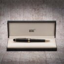 Bolígrafo Montblanc Meisterstück Le Grand 161 en resina negra con acabados chapados en oro
