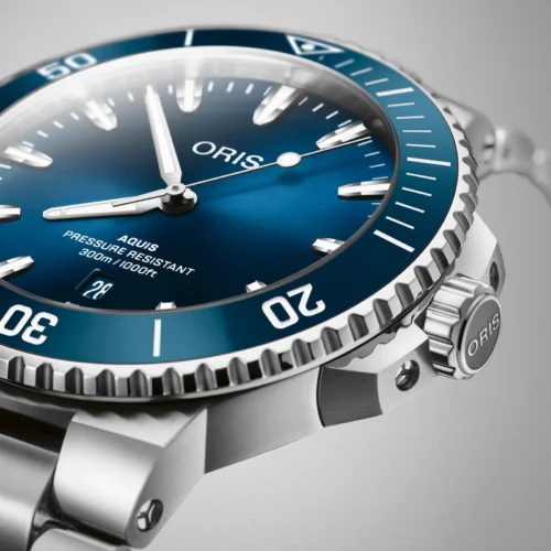 Oris Aquis Date