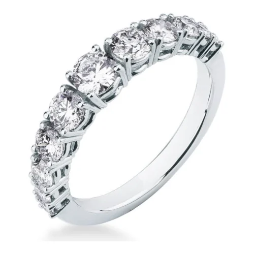 Media alianza Oro Blanco con brillante en disminución 1.34CT